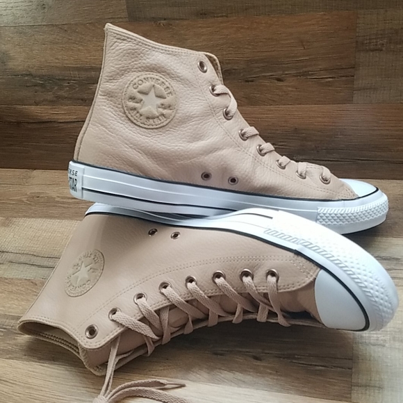 Converse high top BRAND New - Picture 7 of 15